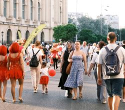 Străzi deschise – București, Promenadă urbană